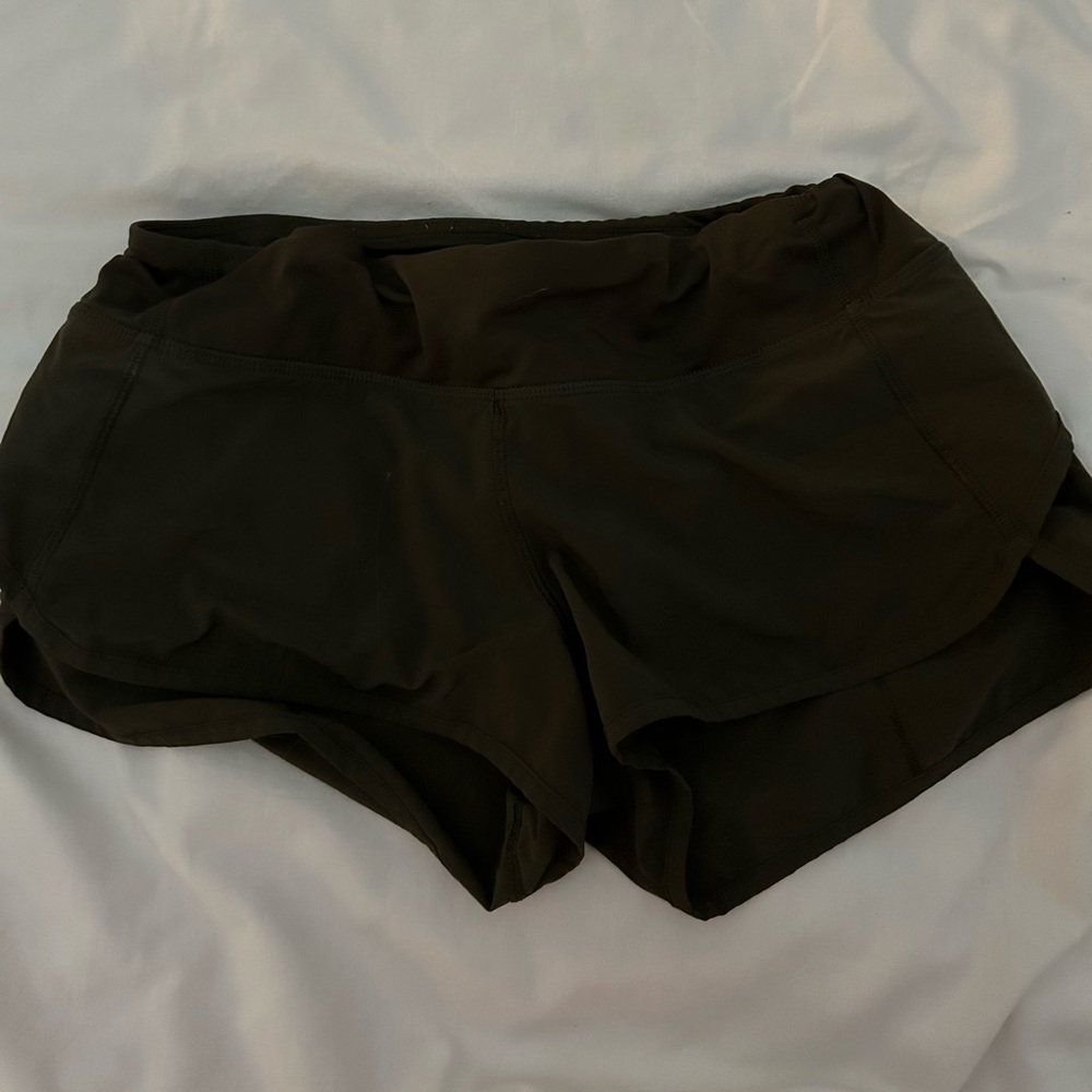 LULULEMON ARMY GREEN SPEED UPS 2.5 INSEAM